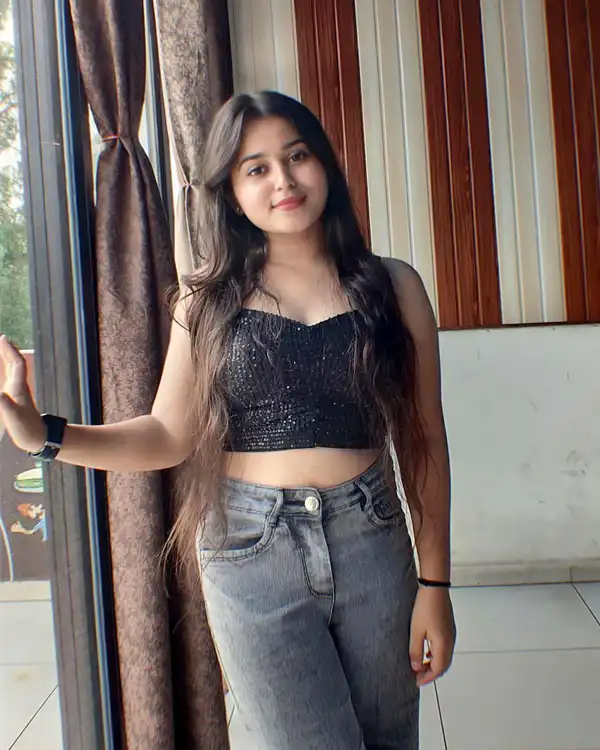 Pooja Manali call girls quick booking